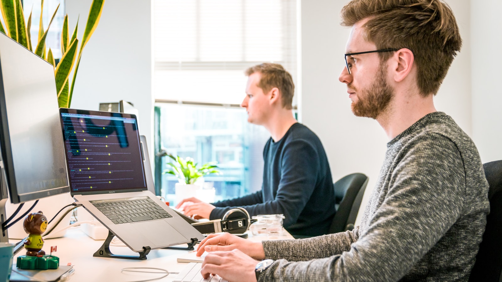 Кастомная тема WordPress или Elementor: что лучше — фотография к материалу